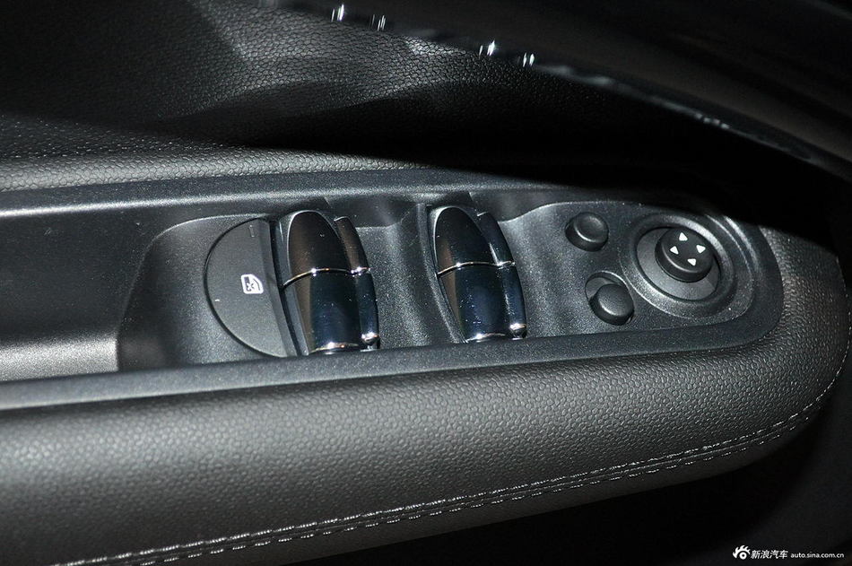 2012款MINI COUNTRYMAN 1.6T COOPER S