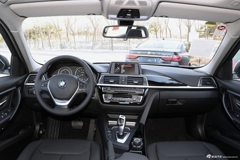 2016款宝马3系 1.6T自动316Li时尚型
