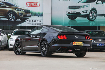 2016款野马2.3T自动性能版