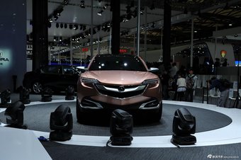 讴歌概念车SUV-X