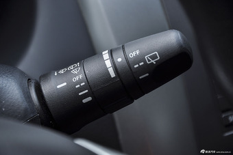 2013款骊威1.6XL CVT豪华版