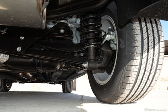 2016款北汽绅宝X55 1.5L手动标准版