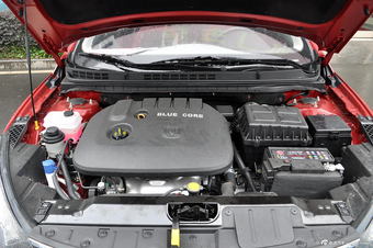 2013款致尚XT 1.6L自动俊酷型