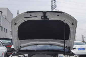 2015款奥迪A4L 35TFSI自动技术型