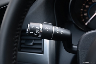 2016款捷豹XF 3.0T自动两驱风华版