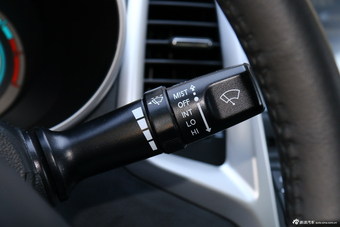 2015款逸动纯电动尊贵型