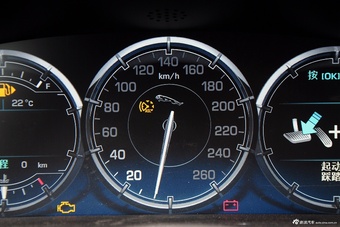 2015款捷豹XJL80周年版