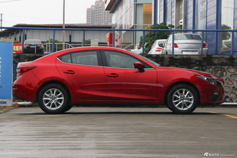 2016款马自达3昂克赛拉1.5L自动三厢舒适型