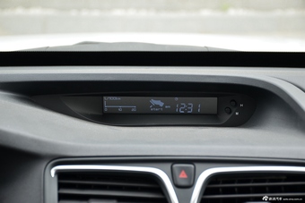 2016款海马V70 2.0L手动适·宜型 5座