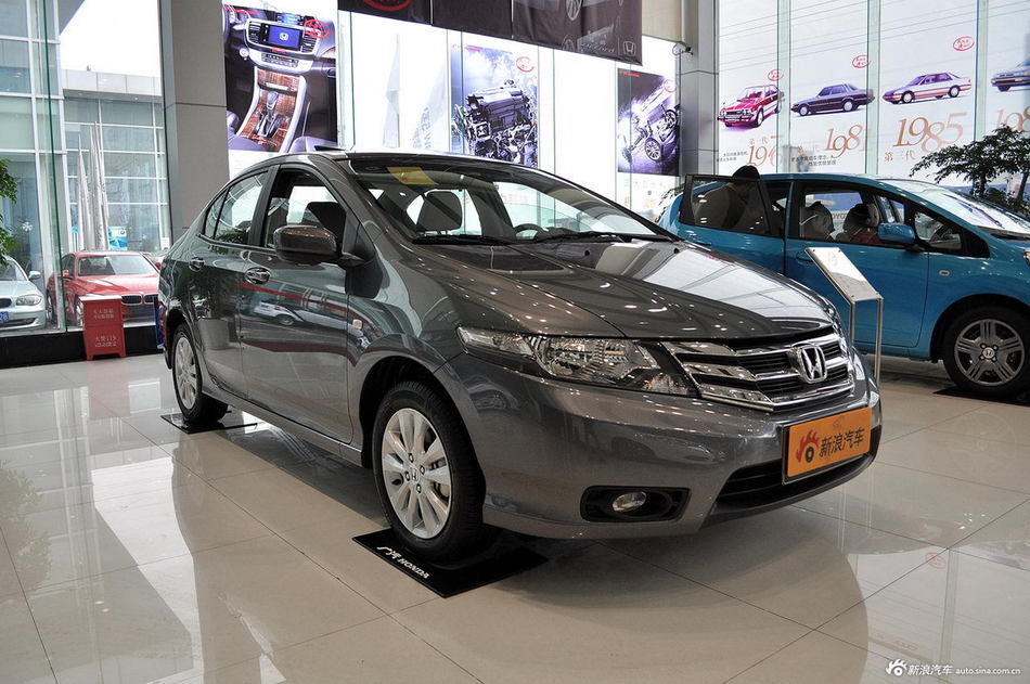 2014款锋范风尚1.5L自动精英版