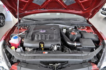 2013款奔腾B50 1.6L手动舒适型