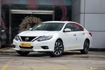 2016款天籁2.5L自动 XL-UpperNAVI Tech智尊版 珠光白