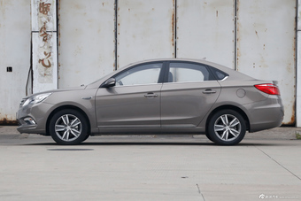 2015款逸动1.6L手动尊贵型国5