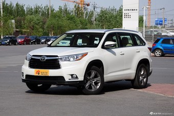 2015款汉兰达2.0T自动四驱至尊版7座