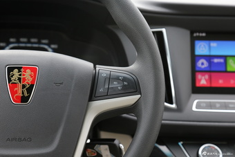 2015款荣威360 20T双离合旗舰版