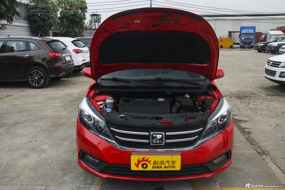 2014款众泰Z300 1.5L手动新视界豪华型