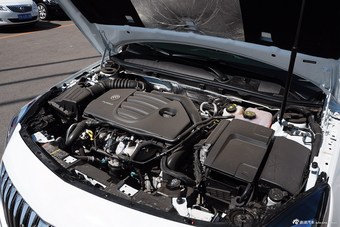 2015款君威2.0T自动GS燃情运动版