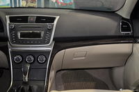 2013款睿骋2.0L自动豪华型