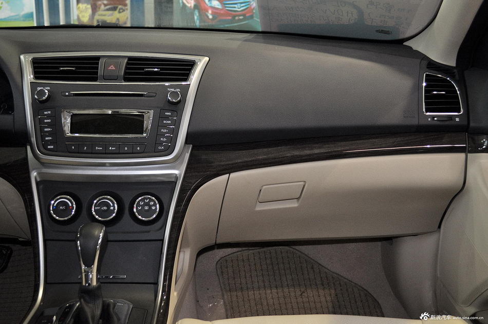 2013款睿骋2.0L自动豪华型