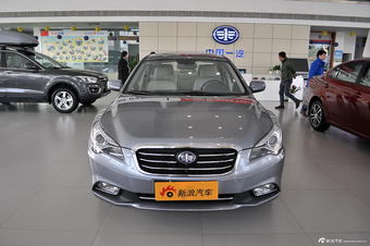 2013款奔腾B50 1.6L手动尊贵型图片