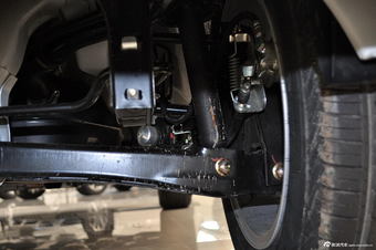 2013款莲花L3三厢GT 1.6L 自动精英型图片