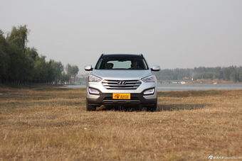 2013款全新胜达2.0T自动四驱TOP 7座