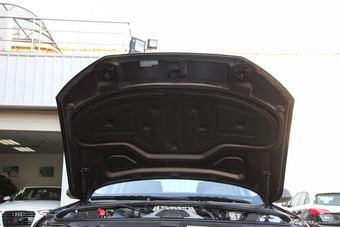 2014款奥迪A8L 3.0T自动45TFSI quattro专享型