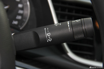 2015款英朗1.5L自动豪华型15N