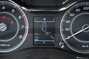 2016款宝骏560 1.8L手动舒适型