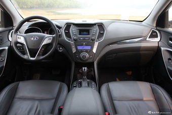 2013款全新胜达2.0T自动四驱TOP 7座