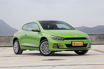 2015款尚酷2.0T自动豪华版