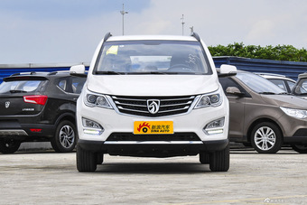 2016款宝骏560 1.8L手动精英型