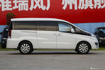 2016款瑞风M5 2.0T自动汽油公务版