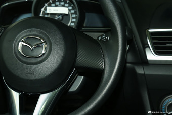 2016款马自达3昂克赛拉1.5L手动两厢舒适型