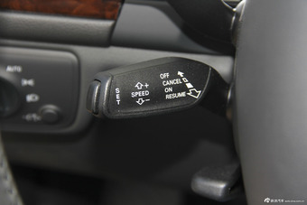 2013款奥迪A6混动2.0T自动40Hybrid