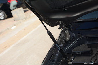 2015款红旗H7 2.0T自动豪华型