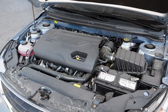 2015款吉利远景1.3T手动尊贵型