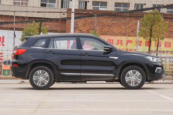 2016款CS75 2.0L手动领先型国4