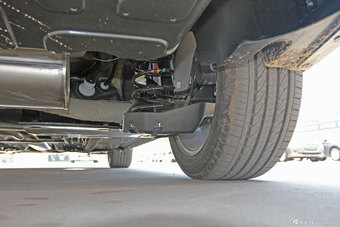 2014款东风标致408 1.6T自动尊贵版