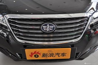 2012款奔腾B90 2.0L手动豪华型