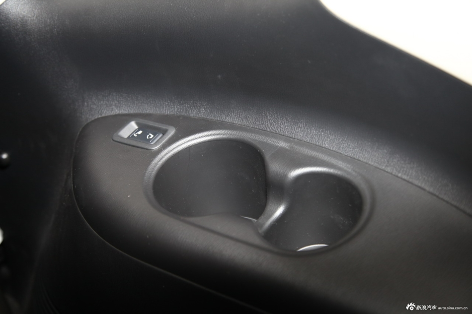 2013款英菲尼迪QX80 5.6L四驱