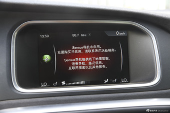 2016款沃尔沃V40 2.0T自动 T4 智雅版