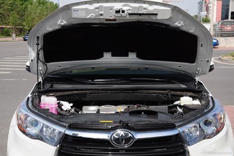 2015款汉兰达2.0T自动四驱至尊版7座