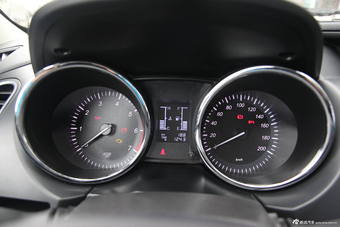 2014款北汽幻速S2尊贵型