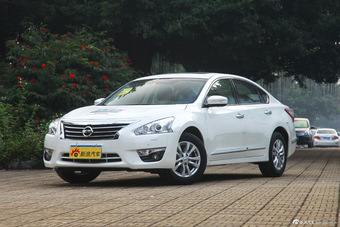 2015款天籁2.5L自动XL-NAVI Tech欧冠智享版图片