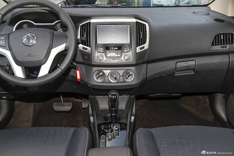 2014款风神A30 1.5L自动智尚型