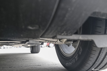 2016款捷豹F-PACE 2.0T自动R-SPORT运动版