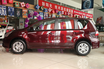 2013款骊威1.6XE CVT舒适版