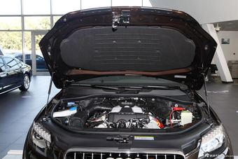 2014款奥迪Q7 35 TFSI进取型