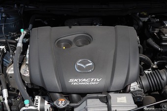 2015款马自达CX-5 2.5L自动四驱旗舰型